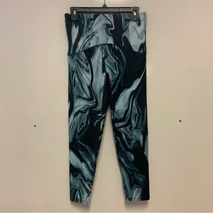 Spanx Booty Boost Active Cropped Leggings